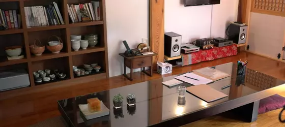 Xiwoo Hanok Guesthouse | Gyeonggi - Seul (ve civarı) - Jongno