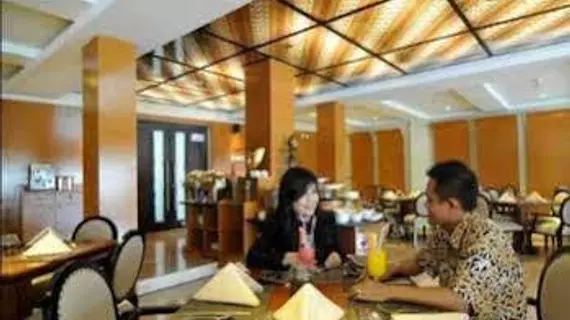 ROS-IN HOTEL Yogyakarta | Yogyakarta Özel Bölgesi - Yogyakarta (ve civarı) - Sewon