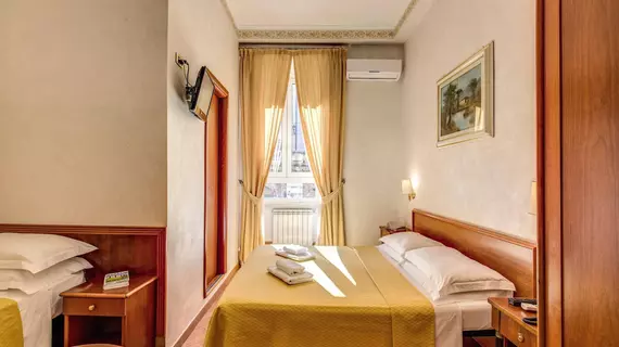 Hotel Centro Cavour | Lazio - Roma (ve civarı) - Roma Kent Merkezi - Monti