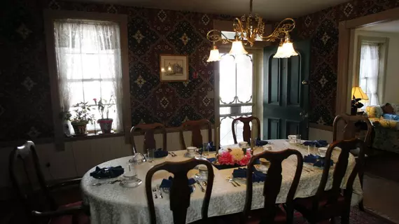 Parsonage Inn Bed and Breakfast | Maryland - St. Michaels