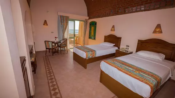 Shams Alam Beach Resort | Kızıldeniz İli - Marsa Alam