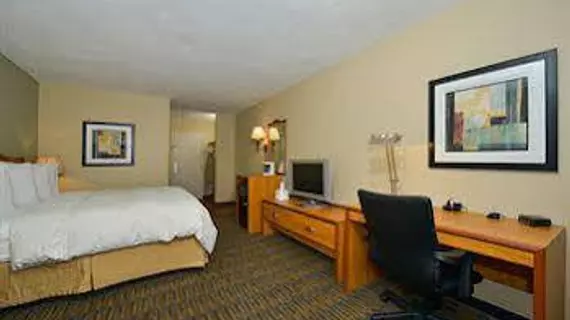 Lamplighter Inn and Suites - North | Missouri - Springfield (ve civarı) - Springfield