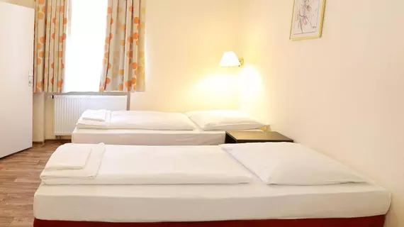 Pension Alpha Frankfurt City | Hessen - Frankfurt (ve civarı) - Frankfurt - Gutleutviertel