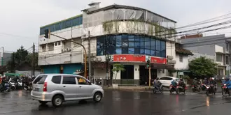 Bantal Guling Alun Alun Bandung