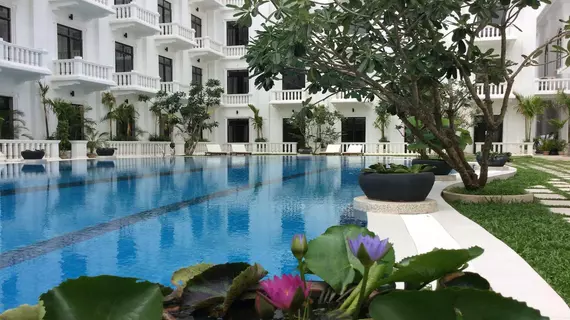 Apsara Palace Resort & Conference Center | Siem Reap (ili) - Siem Reap