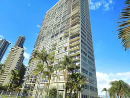 Condor Ocean View Apartments Surfers Paradise