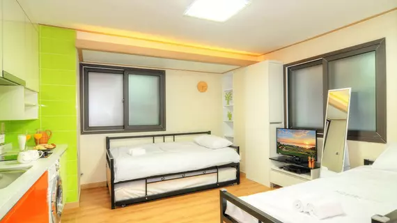 Hostel KW Sinsa | Gyeonggi - Seul (ve civarı) - Seul