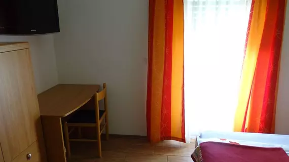 Guesthouse Mesec Zaplana | Logatec - Vrhnika