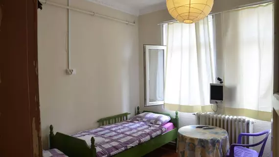 Erenler Hostel |  Istanbul  - Fatih - Süleymaniye Mahallesi