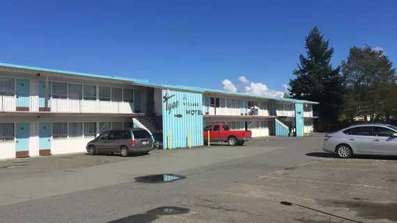 Tyee Village Motel | Britanya Kolombiyası - Nanaimo (ve civarı) - Port Alberni