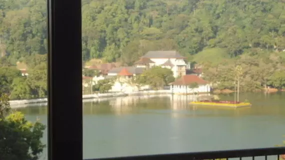 Walse Park Residence | Merkez Vilayet - Kandy Bölgesi - Kandy