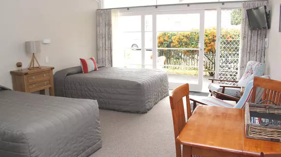 Hananui Lodge and Apartments | Northland - Far North District - Russell