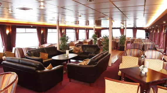 Hotelships Holland | Kuzey Ren-Westfalia - Düsseldorf (ve civarı) - Düsseldorf - Hafen