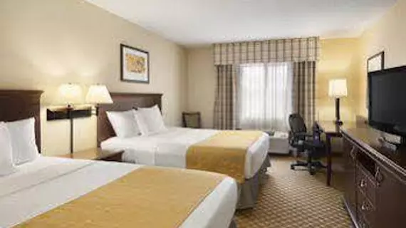 Country Inn & Suites Owatonna | Minnesota - Owatonna (ve civarı) - Owatonna