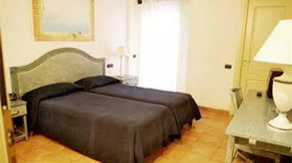 Hotel Club Sabbiadoro | Campania - Salerno (il) - Salerno (ve civarı) - Battipaglia