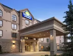 Days Inn & Suites Collingwood | Ontario - Barrie - Orillia (ve civarı) - Collingwood