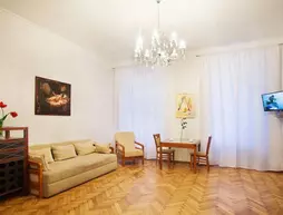 Renaissance Suites Odessa Apartment-Hotel | Odessa Oblastı - Odessa - Odessa Kent Merkezi