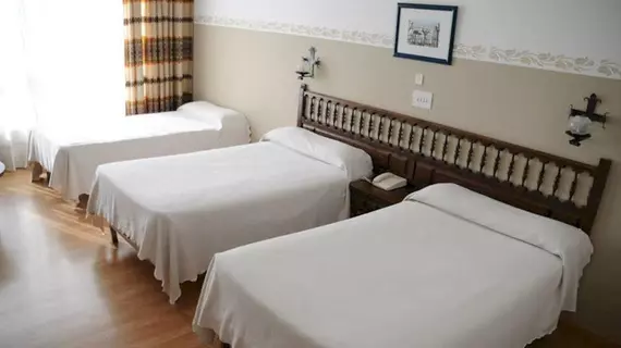 Hotel Eumesa | Galicia - La Coruna (vilayet) - Pontedeume