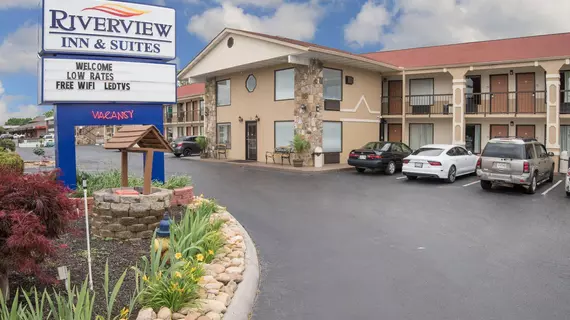 Riverview Inn | Tennessee - Gatlinburg - Pigeon Forge (ve civarı) - Sevierville