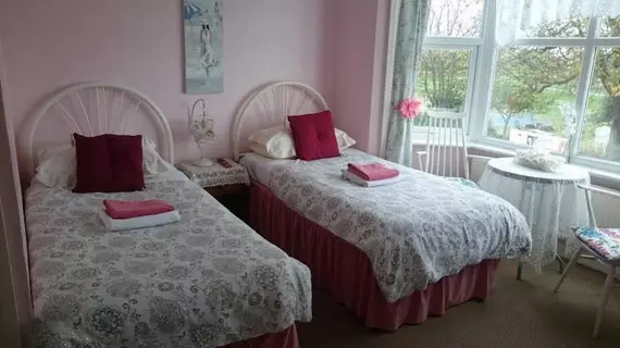 Far End Guest House | Doğu Sussex (kontluk) - Eastbourne