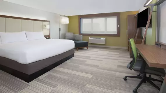 Holiday Inn Express and 38 Suites Platteville | Wisconsin - Dodgeville (ve civarı) - Platteville