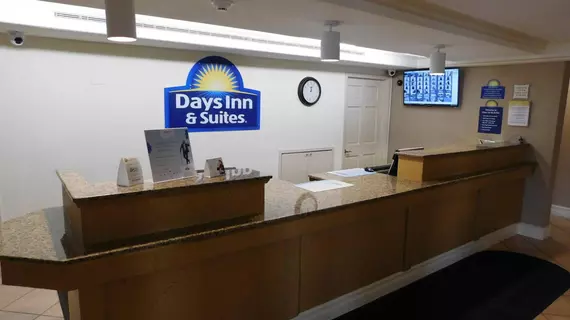 Days Inn and Suites Schaumburg | İllinois - Schaumburg