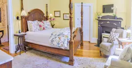 McCall House Bed and Breakfast | Oregon - Medford (ve civarı) - Ashland