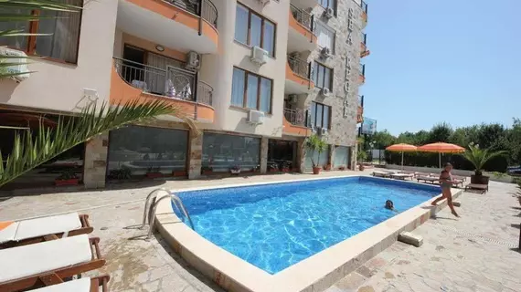 Menada Sea Regal Apartment | Burgaz - Sunny Beach