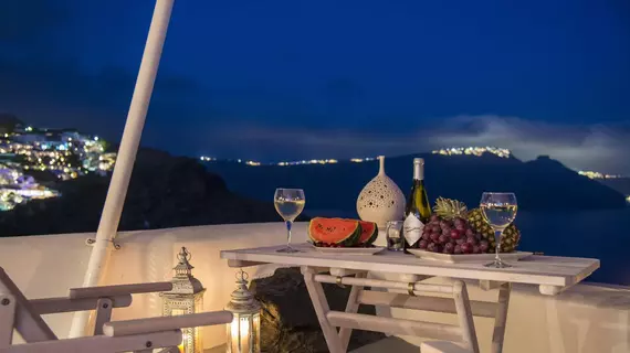 Ambition Suites | Ege Adaları - Santorini