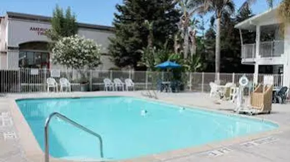 Motel 6 San Luis Obispo North | Kaliforniya - San Luis Obispo (ve civarı) - San Luis Obispo