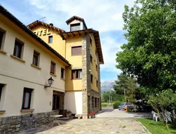 Hotel Los Nogales | Aragon - Huesca - La Ribagorza - Campo