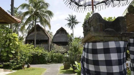 Anom Beach Hotel | Bali - Karangasem - Manggis