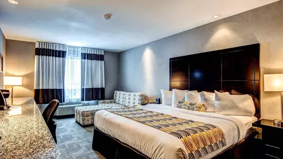 Home Inn and Suites Regina Airport | Saskatchewan - Regina