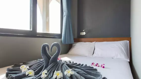 Holiday Station Hostel | Krabi İli - Krabi - Krabi Kent Merkezi