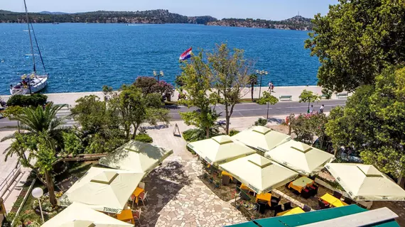 Hotel Jadran | Sibenik-Knin - Sibenik - Sibenik Tarihi Şehir Merkezi