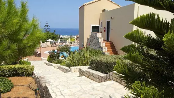 Pilot's Villas Luxury Suites | Girit Adası - Kandiye (bölge) - Hersonissos - Koutouloufari