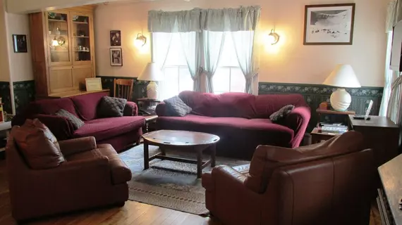 Cranmore Mountain Lodge Bed & Breakfast | New Hampshire - North Conway