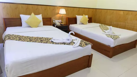 Sihanoukville Plaza Hotel | Koh Kong - Sihanoukville (ve civarı) - Sihanoukville - Mittakpheap