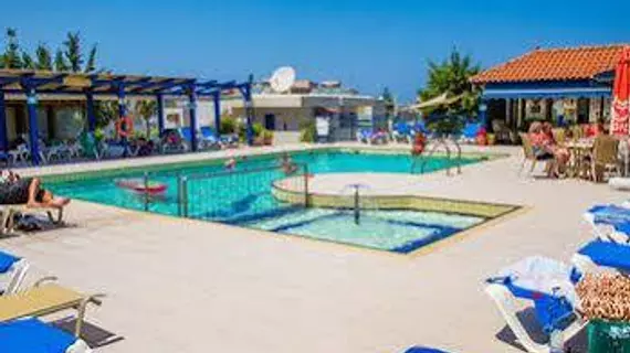 Sergiani Garden Hotel Apartments | Girit Adası - Kandiye (bölge) - Hersonissos - Stalida