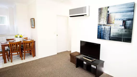 Aabon Holiday Apartments & Motel | Queensland - Brisbane (ve civarı) - Wooloowin