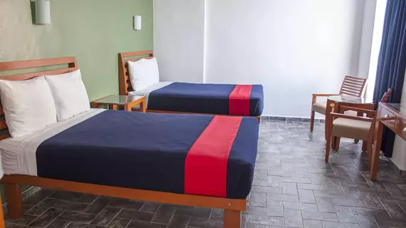 Hotel Soberanis | Quintana Roo - Benito Juárez - Cancun (ve civarı) - Cancun - Cancun Merkezi