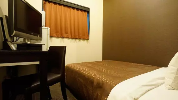 Hotel Livemax Esaka | Osaka (idari bölge) - Osaka (ve civarı) - Suita - Esaka