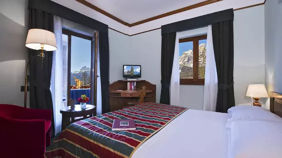 Boutique Hotel Villa Blu Cortina | Veneto - Belluno (vilayet) - Cortina d'Ampezzo