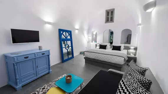 MODERNITY SUITES | Ege Adaları - Santorini