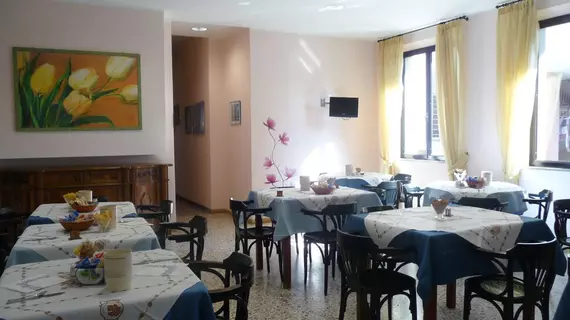 Hotel Azzurra | Emilia-Romagna - Rimini - Marina Centro