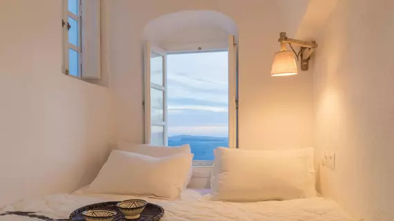 Canvas Suites | Ege Adaları - Santorini