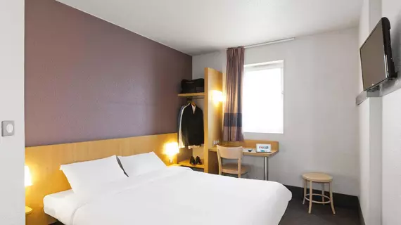 B&B Hôtel NANTES Rezé St Sébastien | Pays de la Loire - Loire-Atlantique - Nantes (ve civarı) - Saint-Sebastien-sur-Loire