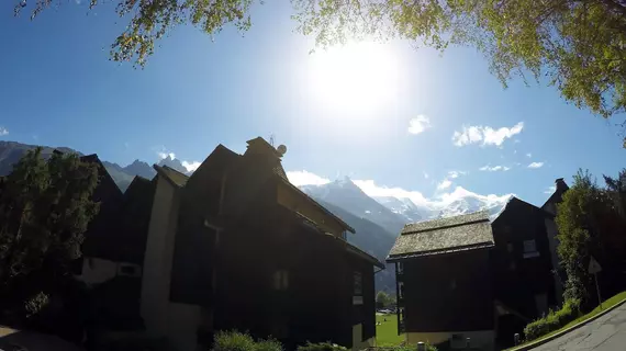 Les Balcons du Savoy | Auvergne-Rhone-Alpes - Haute-Savoie (bölge) - Chamonix-Mont-Blanc - Chamonix Kent Merkezi