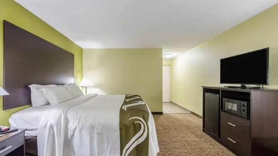 Cardinal Inn & Suites | Indiana - Muncie (ve civarı) - Muncie