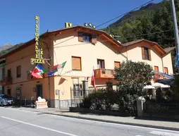 Hotel Lion | Piedmont - Roure